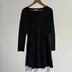 Calvin Klein Black Houndstooth Long Sleeve Dress